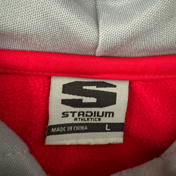 #202 OHIO STATE BUCKEYES (stadium) HOODIE - Picture 4 of 10